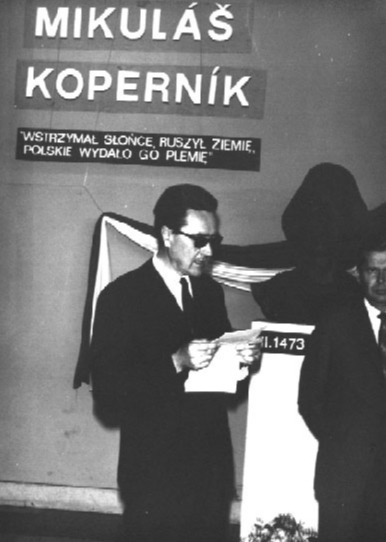Otvorenie výstavy pri príležitosti 500. výročia narodenia M. Kopernika v PKO v Nitre (máj 1973)
